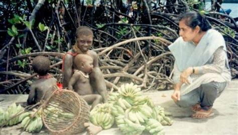 mujeres isla sentinel|Sentinelese not hostile to all outsiders: The story of。